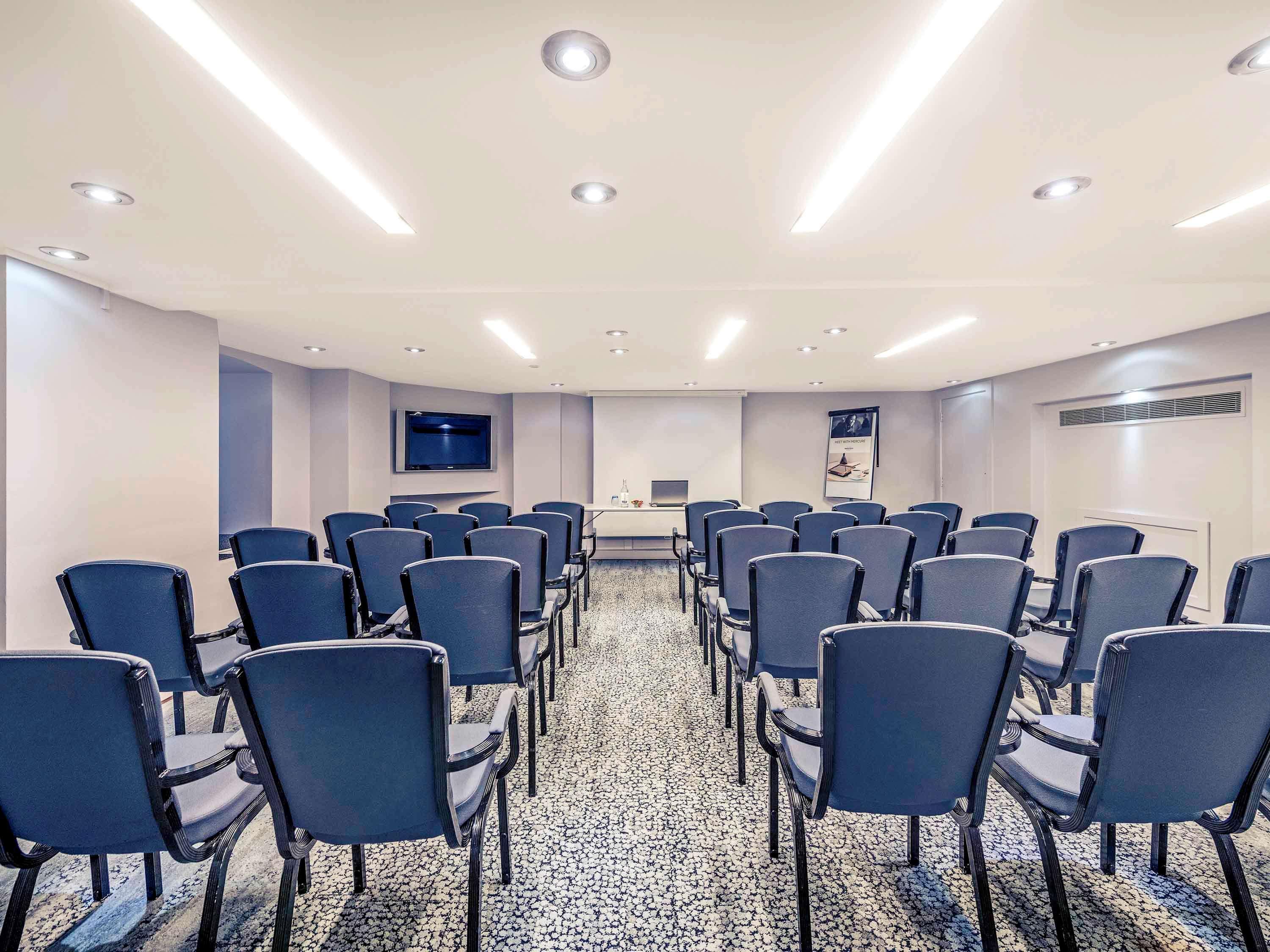 Mercure Paddington 4*