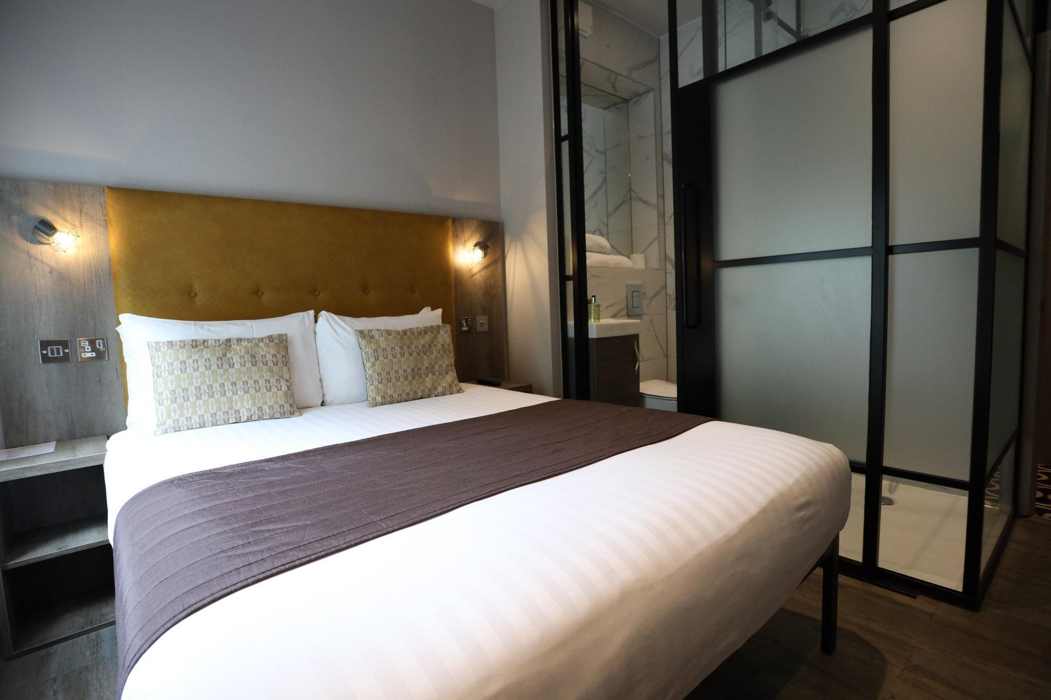 Euston Square Hotel 3*