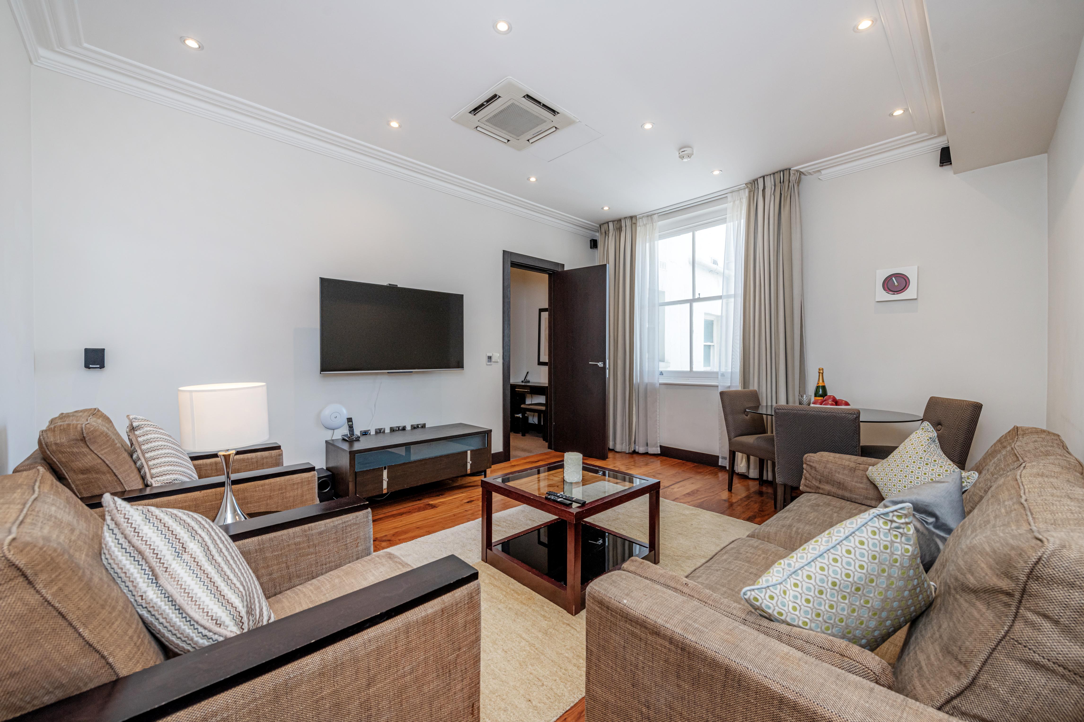 130 Queen's Gate 5* London