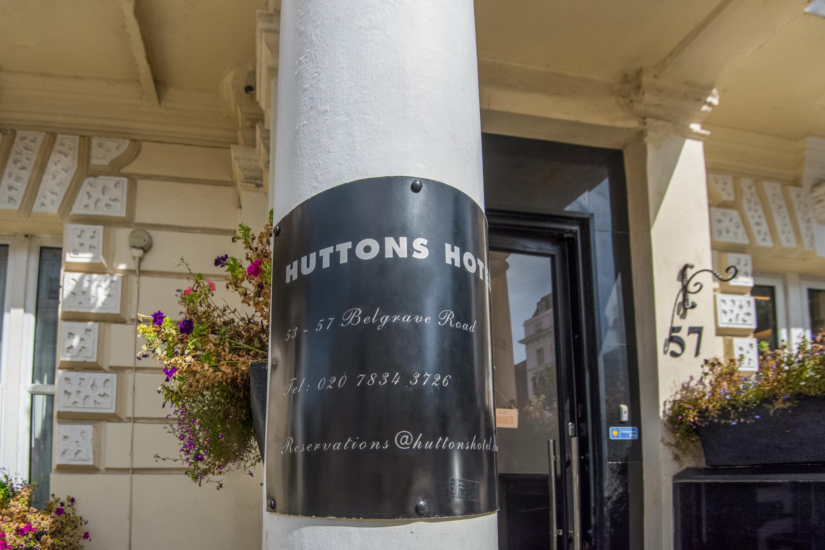Huttons Hotel, Victoria Hotel 3*