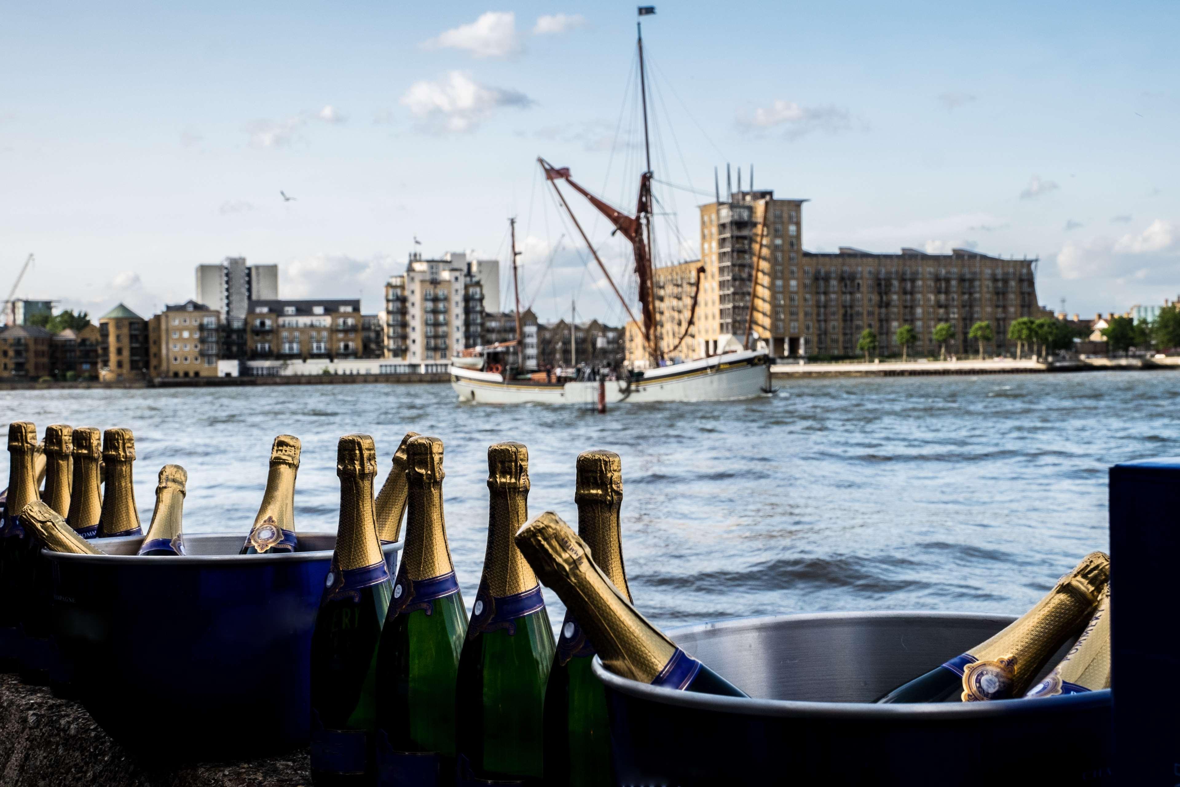 Doubletree By Hilton - Docklands Riverside 4* London