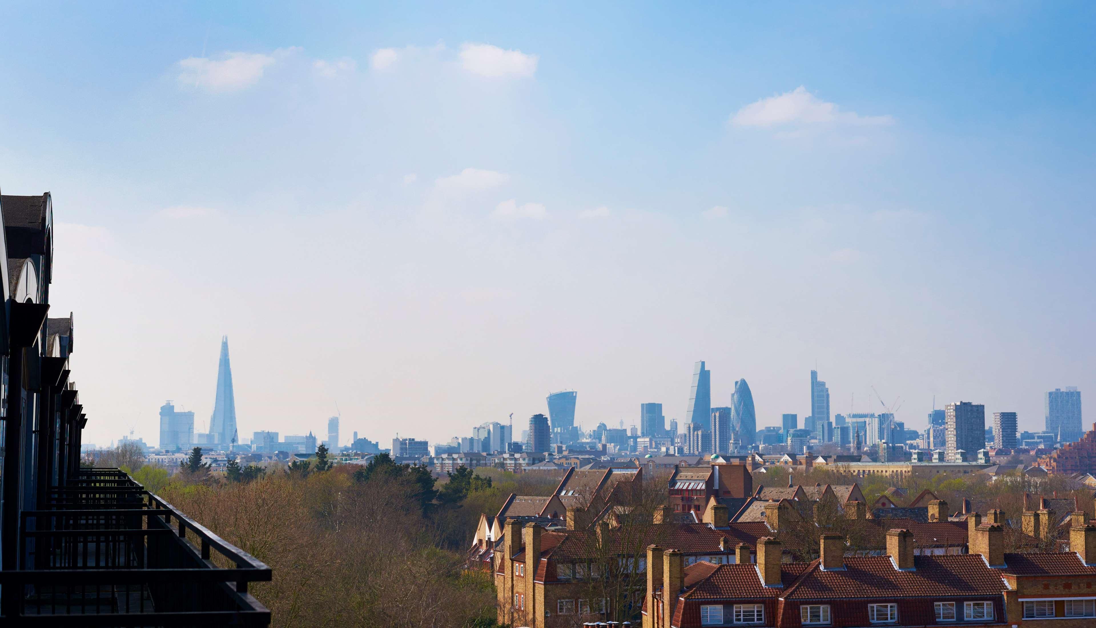 Doubletree By Hilton - Docklands Riverside Hotel 4*