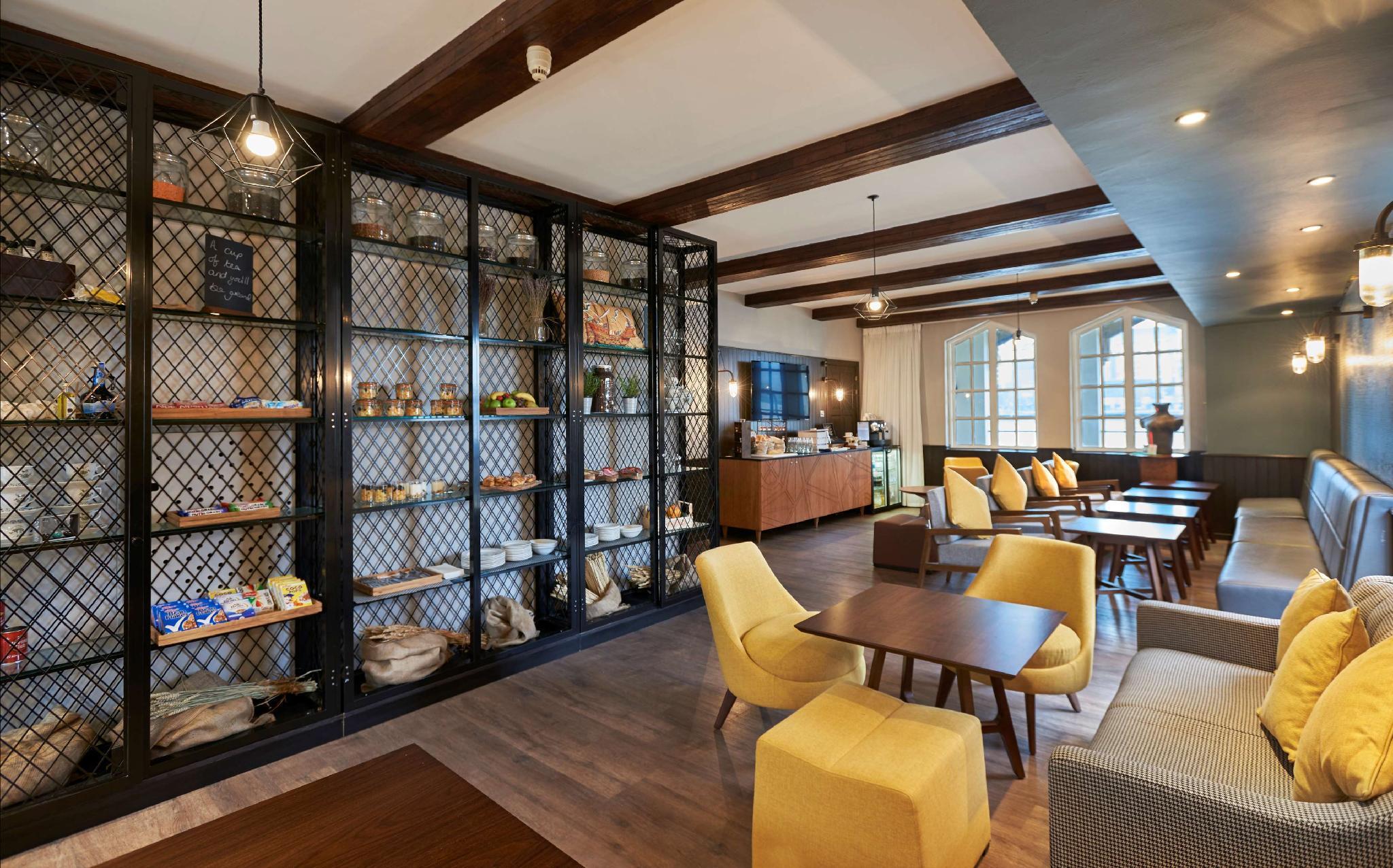 Hotel Doubletree By Hilton - Docklands Riverside