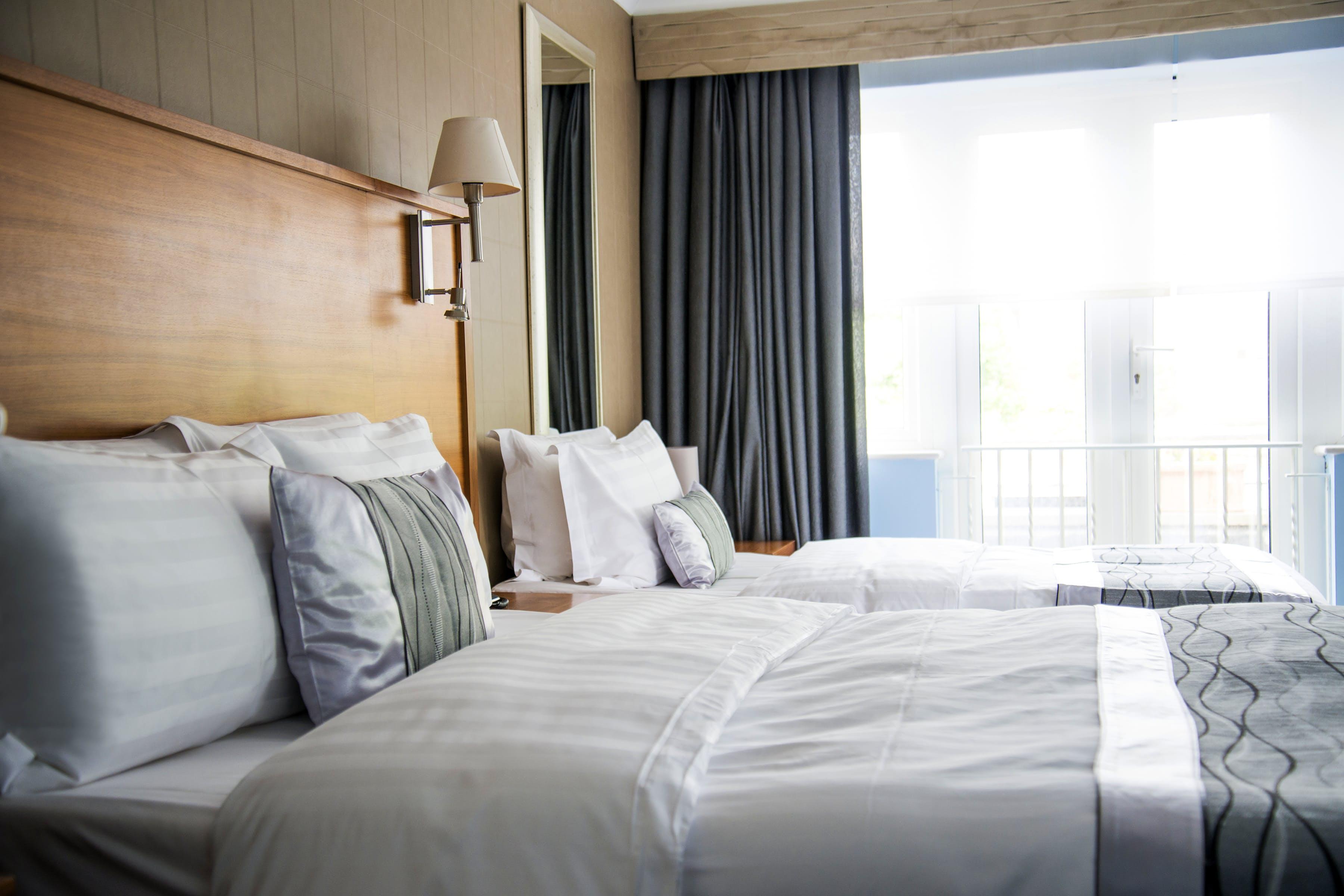 The New Carlton Hotel London