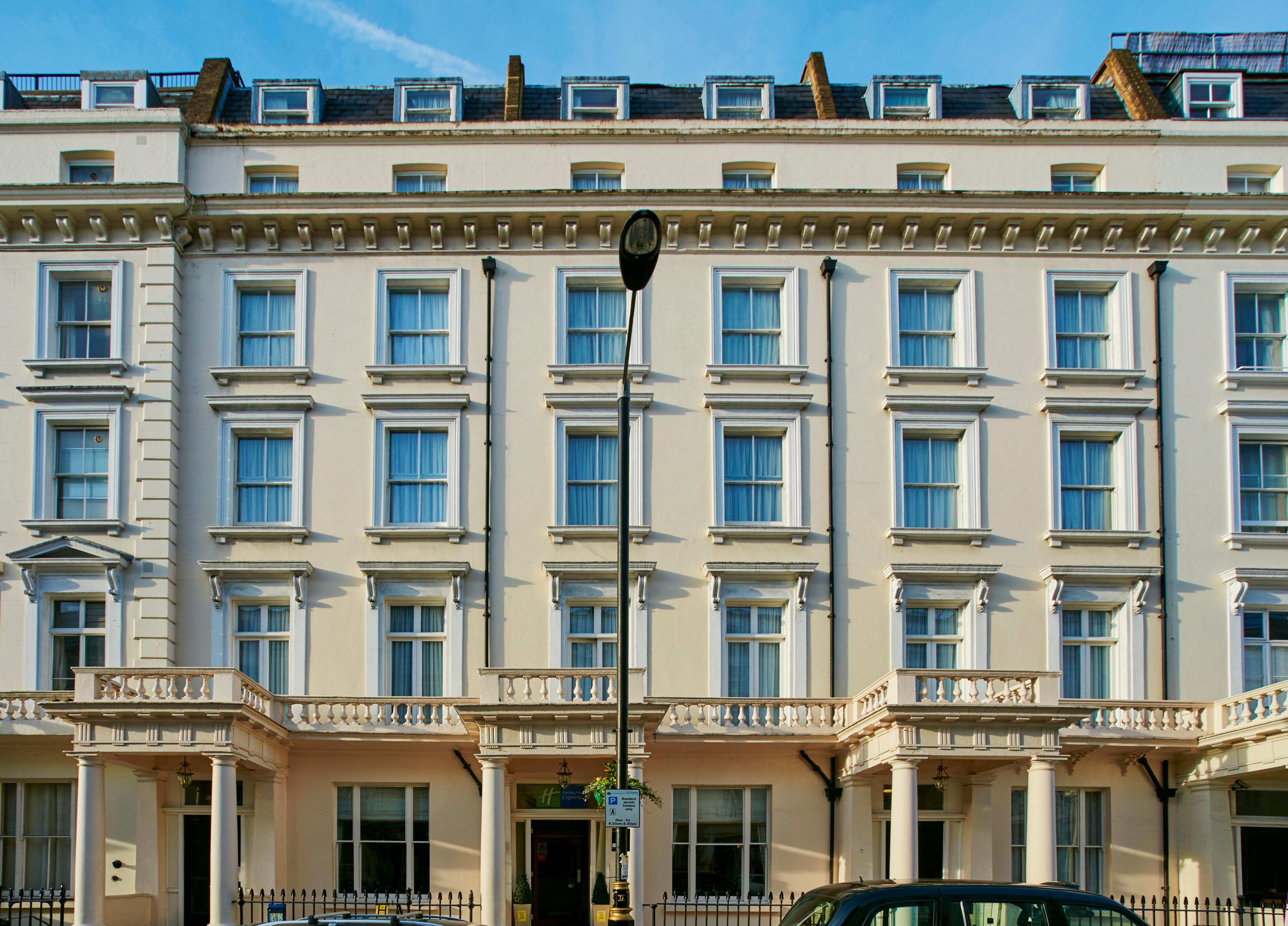 Express Victoria By Ihg 3* London