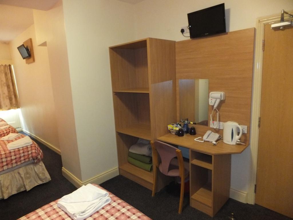 Carlton Guest house 2*
