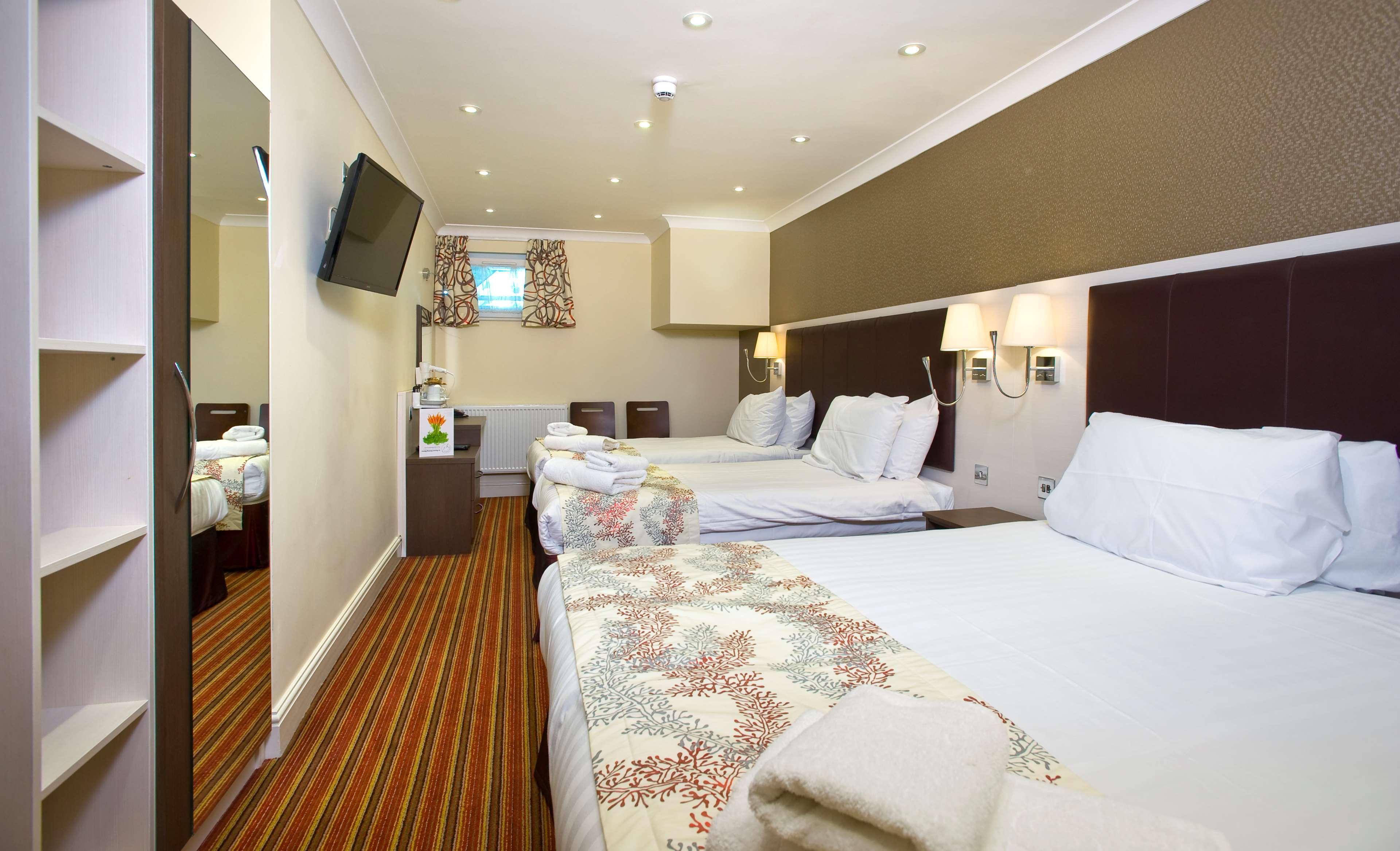 Western Chiswick Palace&suites 3*