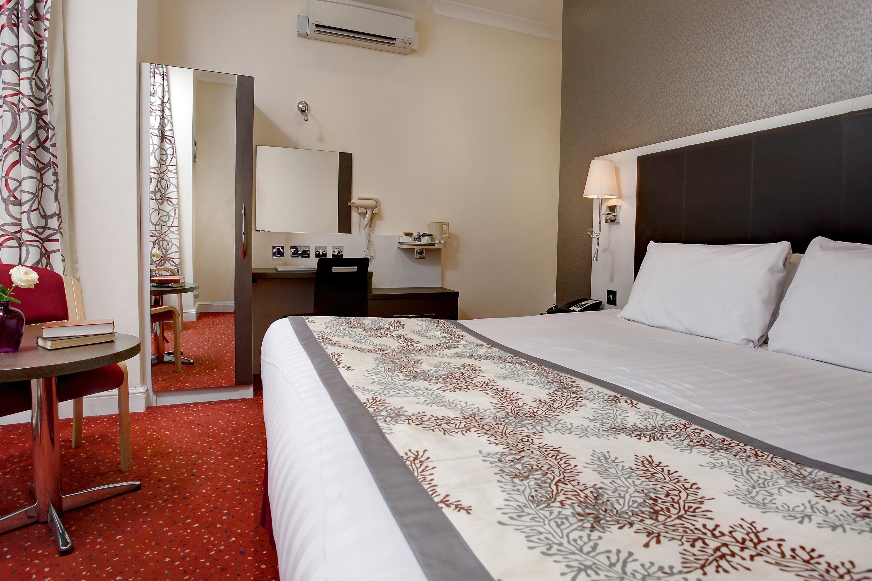Hotel Western Chiswick Palace&suites