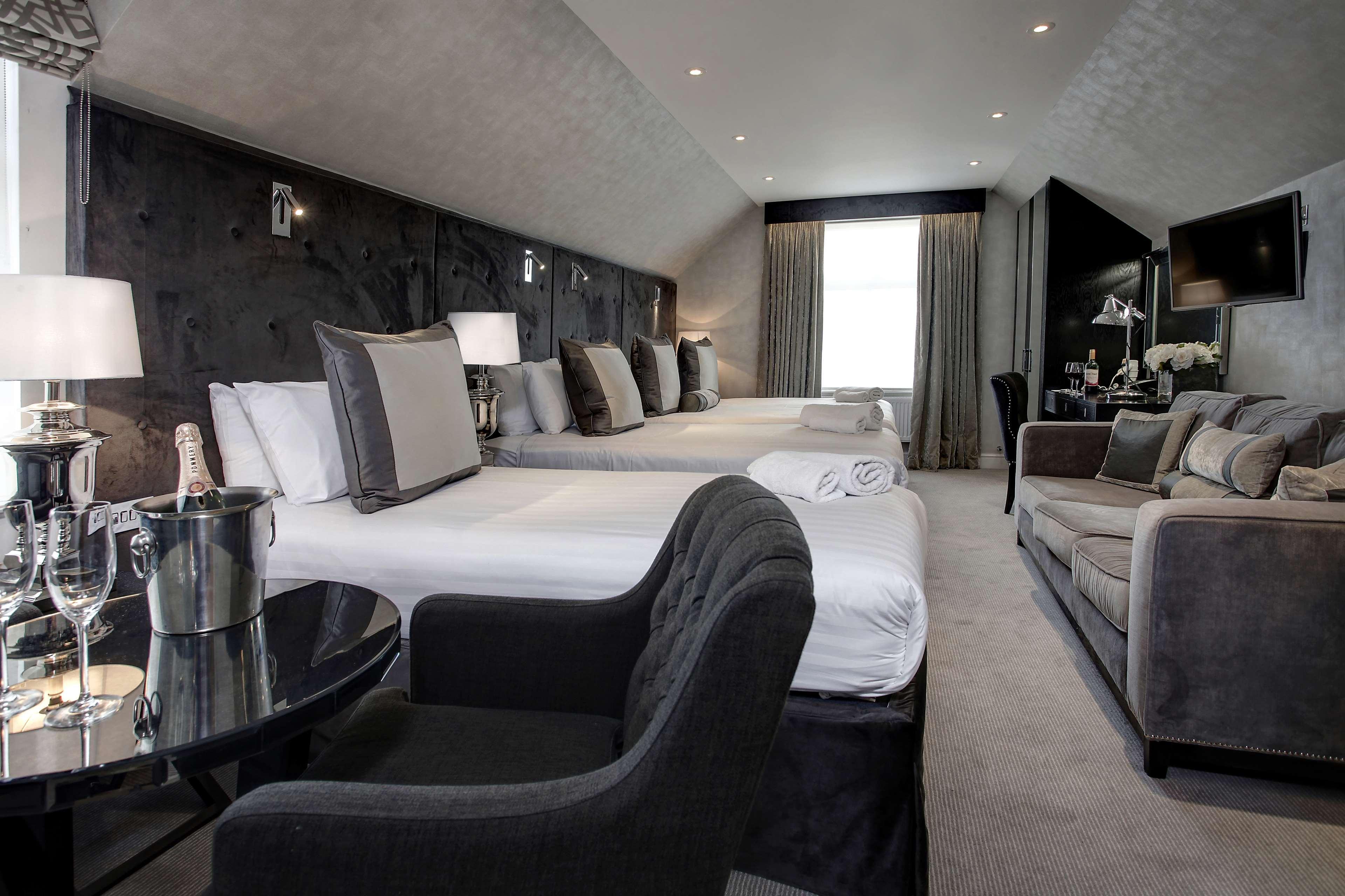 Western Chiswick Palace&suites 3*