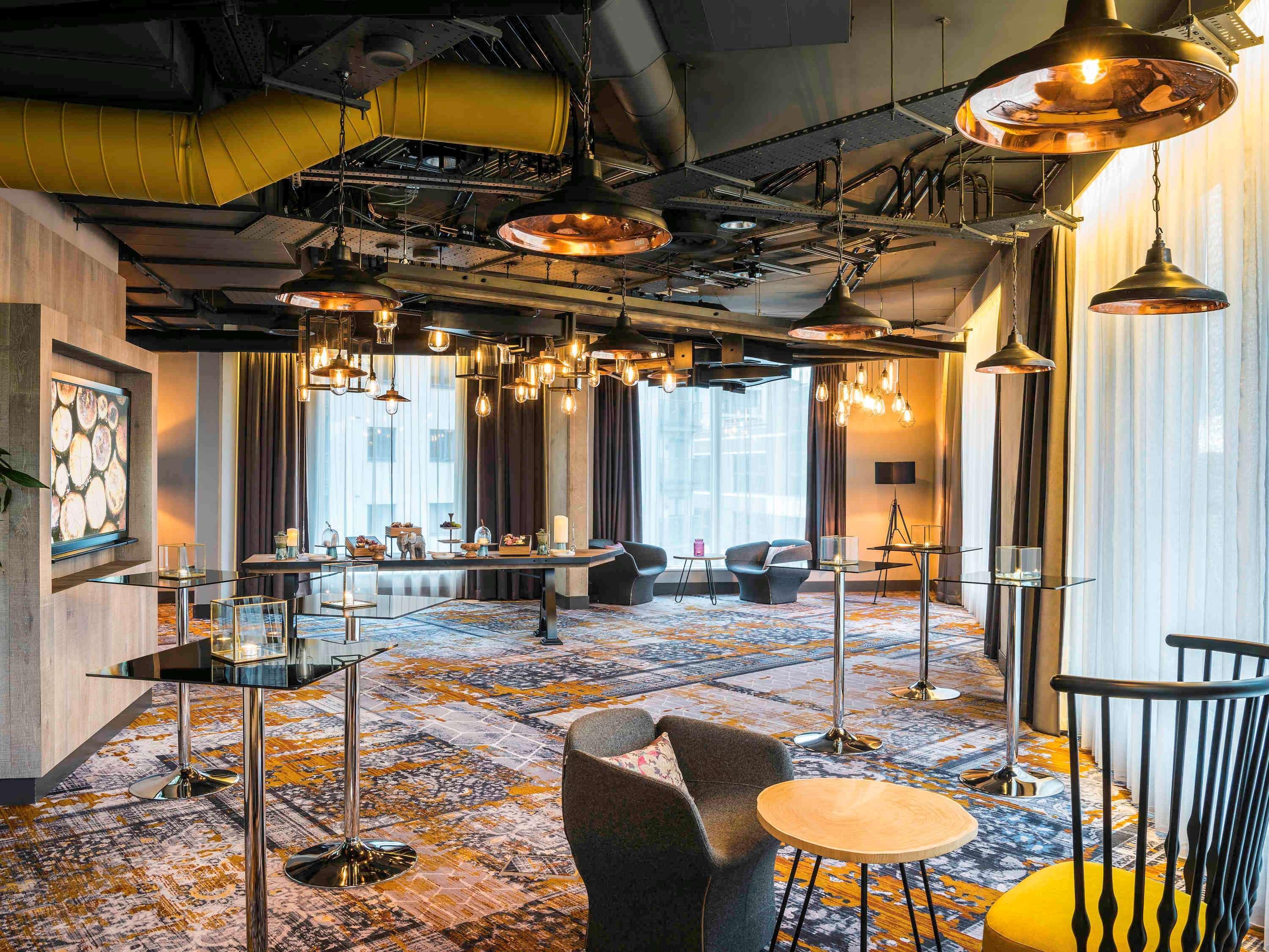 Novotel Canary Wharf Hotel 4*