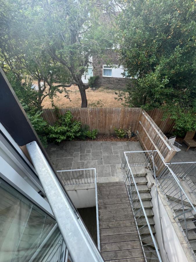 Homestay Clapham House *