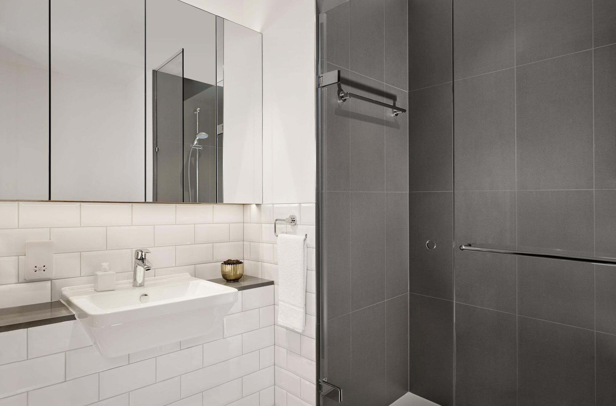 Citadines Islington Aparthotel 4*