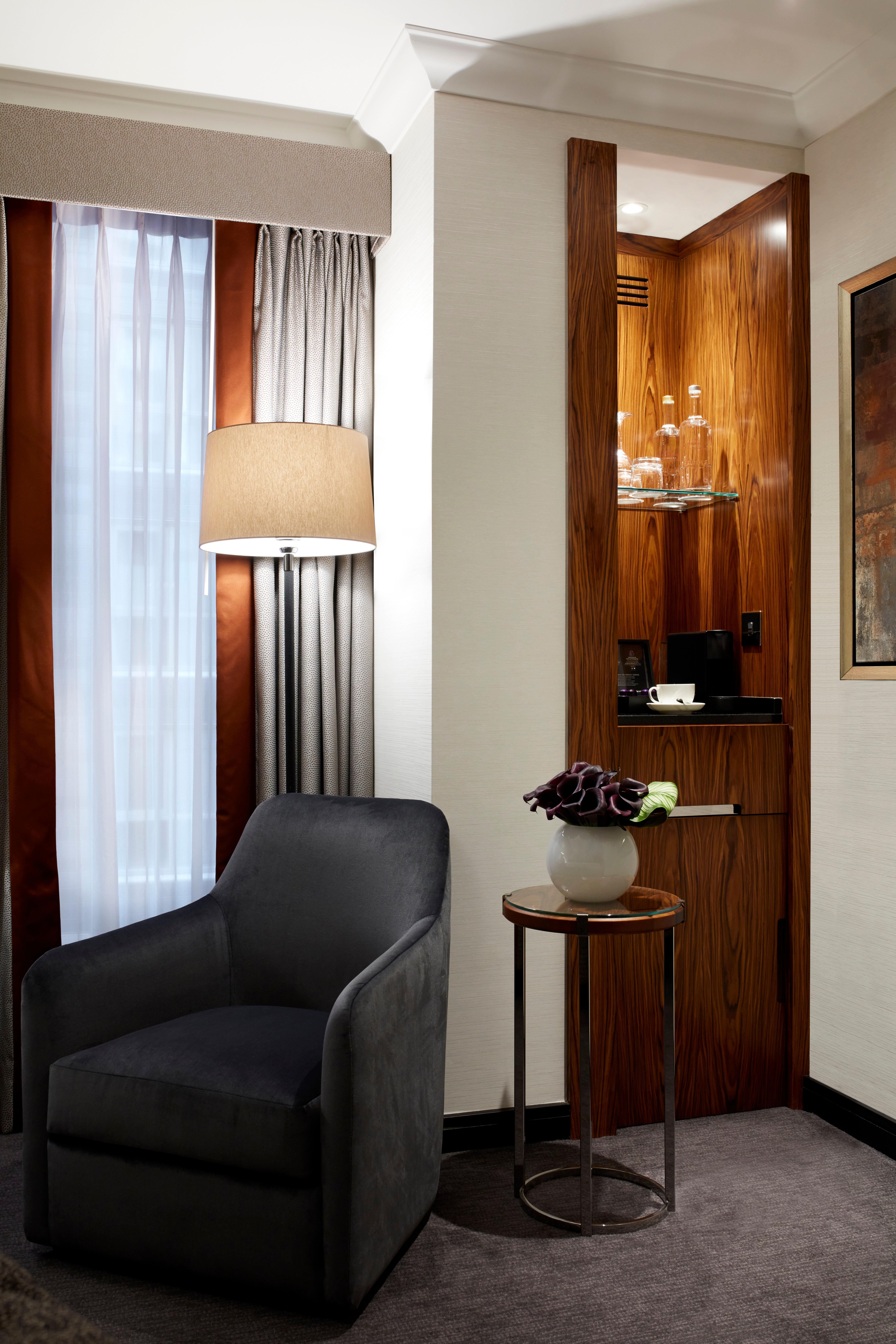 Hyatt Regency Embankment Hotel