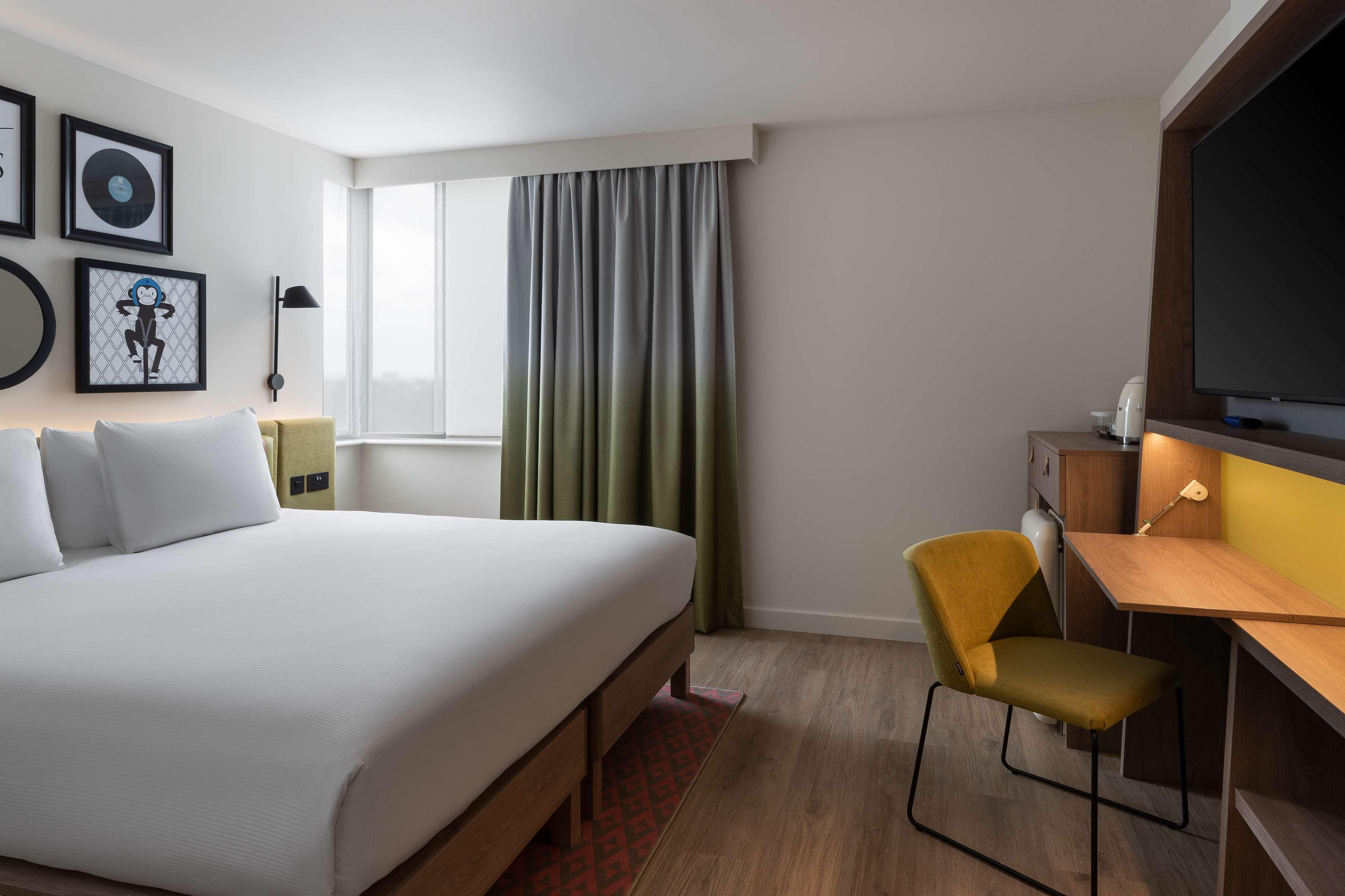 Hotel Hampton By Hilton Ealing London