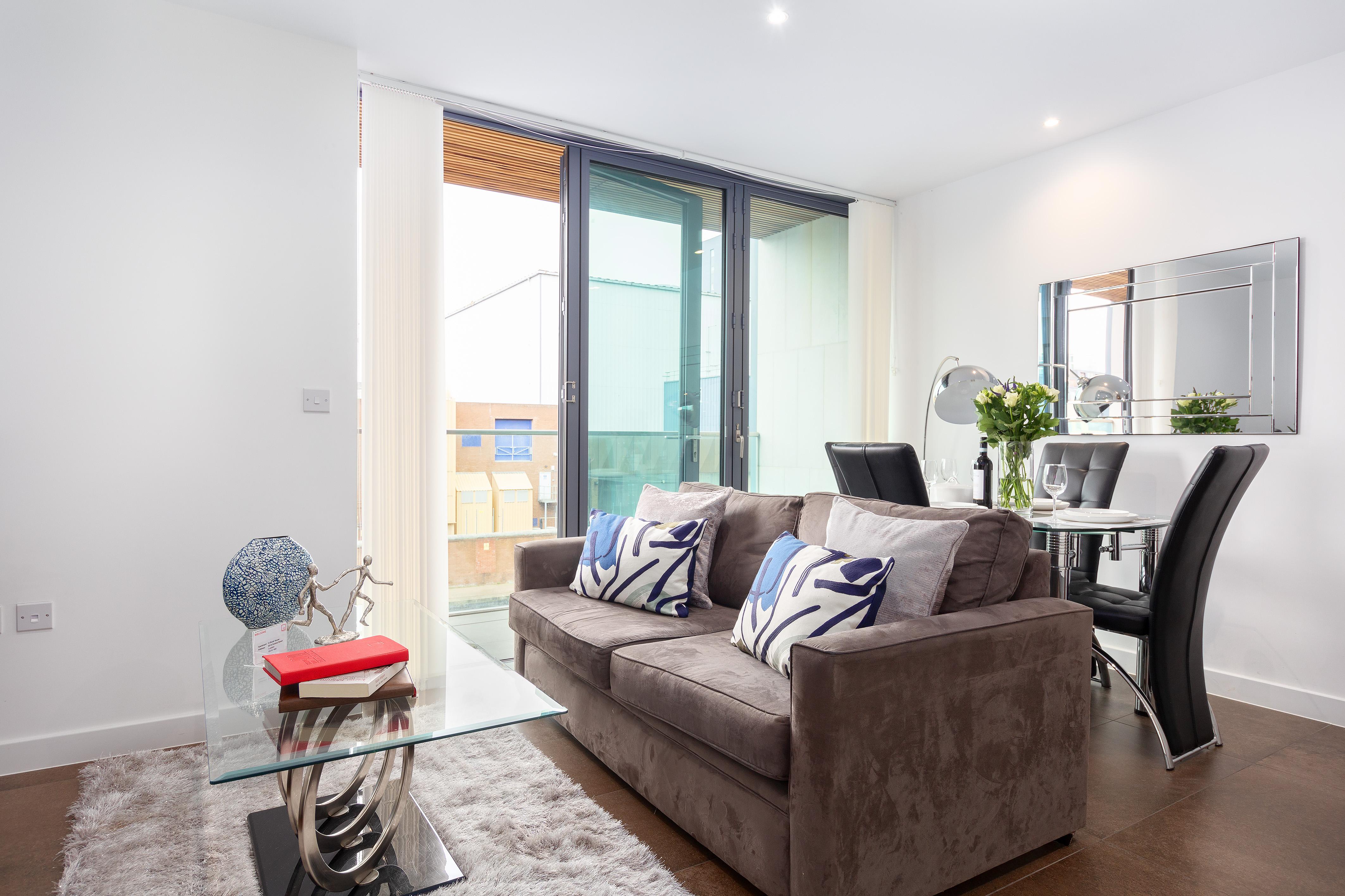 Lexicon Book House Apartment *