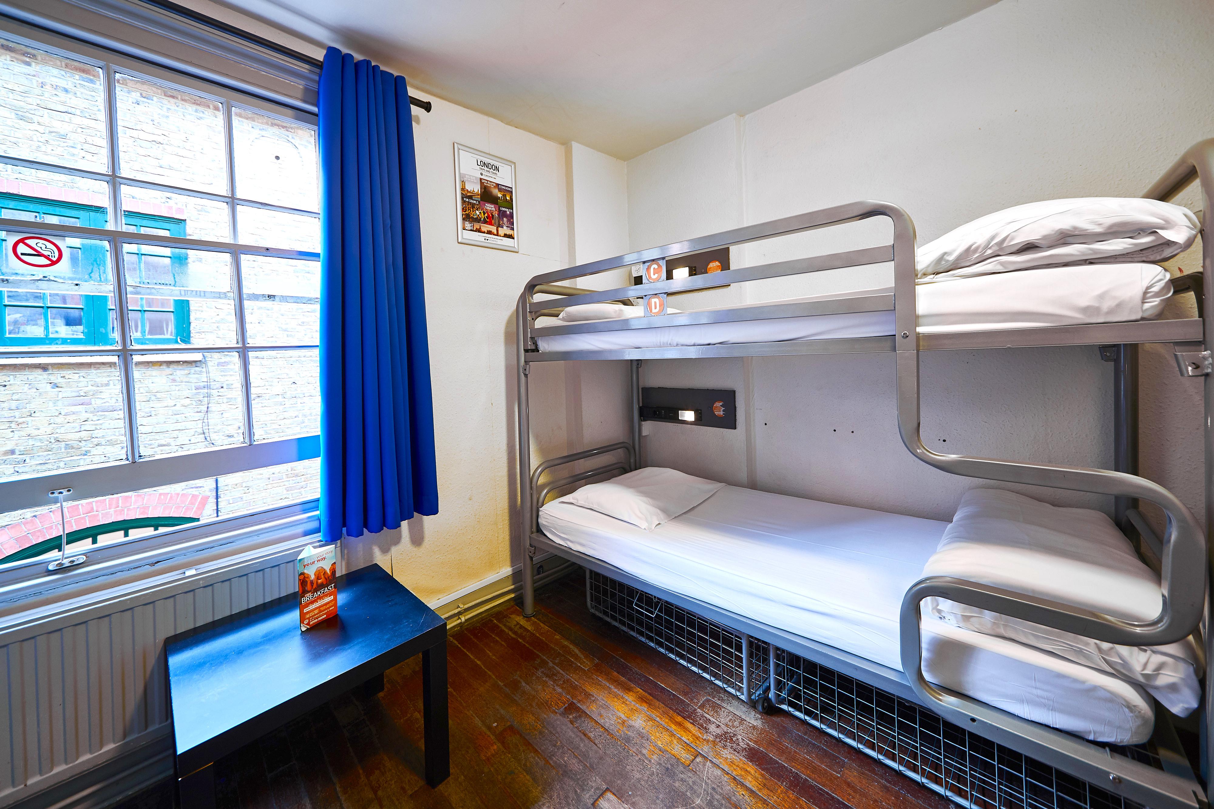 St Christopher's Bridge - The Hostel *