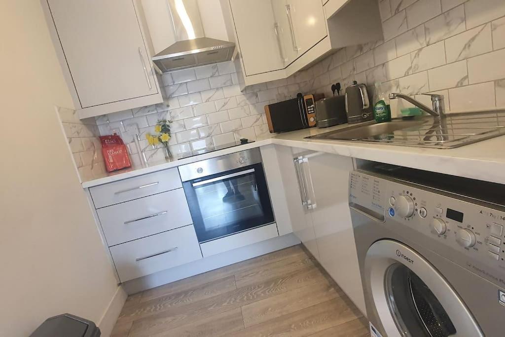 Brick Lane Living Quarters Apartment London