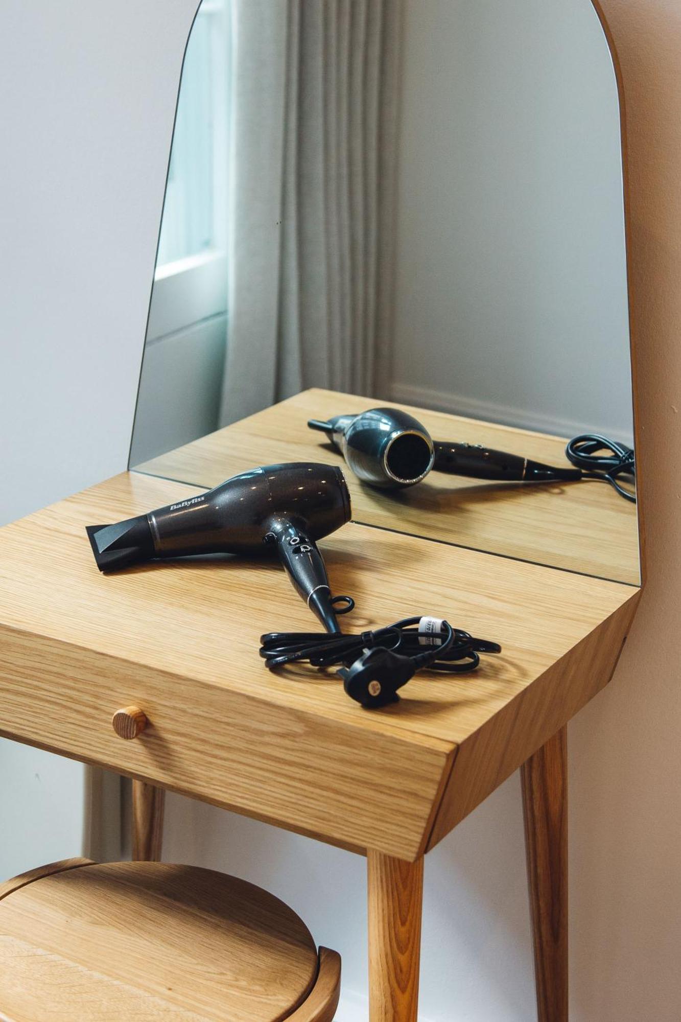 2 Bedroom Right On Trafalgar Square Apartamento *