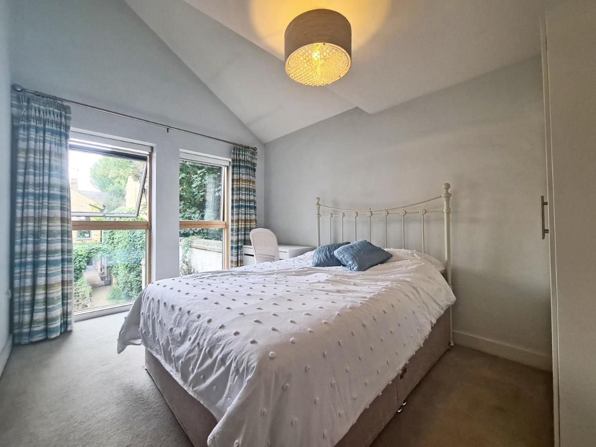 3 Benbow Mews Apartment London