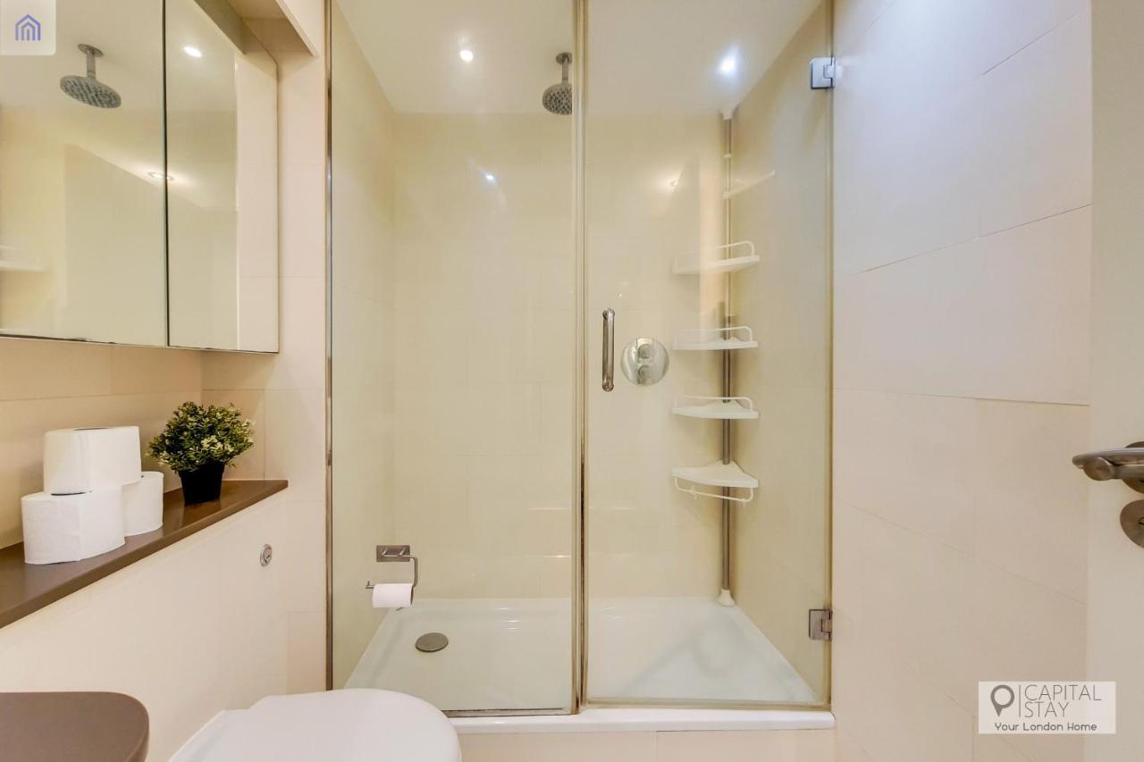 Two Bedroom - Excel Apartment London