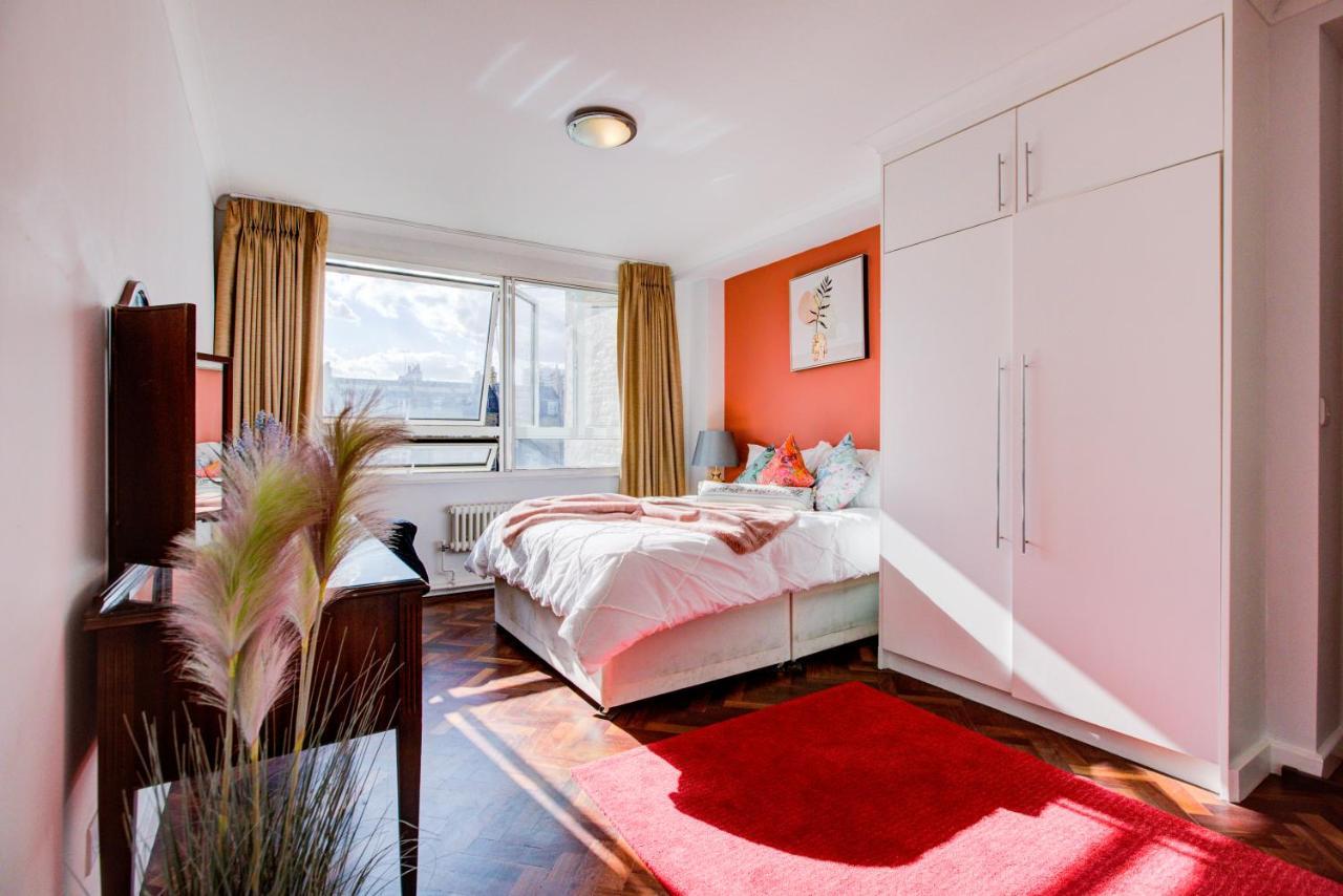 3-bedroom, 3-baths In Super Posh Marylebone, Central London, W1 Apartamento