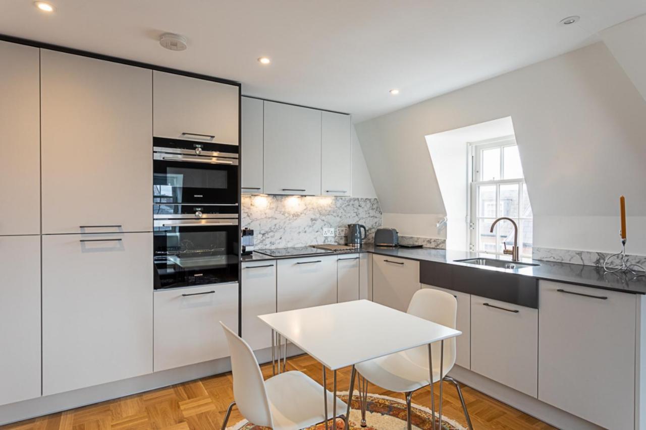 Modern&stylish In West Kensington *