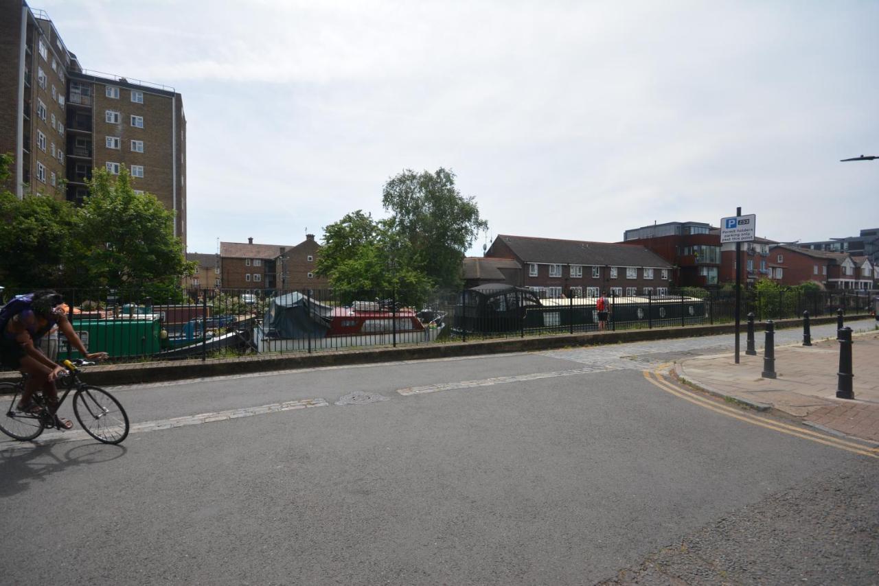 Zone 2 Two Bedroom Maisonette Apartment London