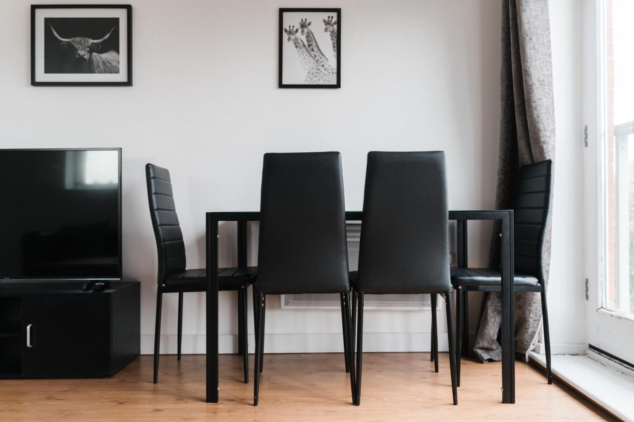 Lovely 2 Bedroom Flat Next To Victoria Park