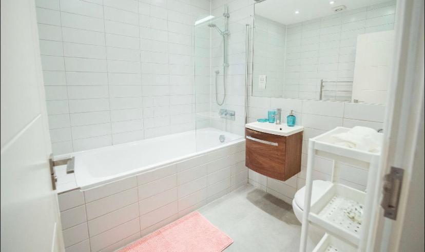 Fantastic 3 Bedrooms Flat In Euston Zone 1 Apartamento Londres