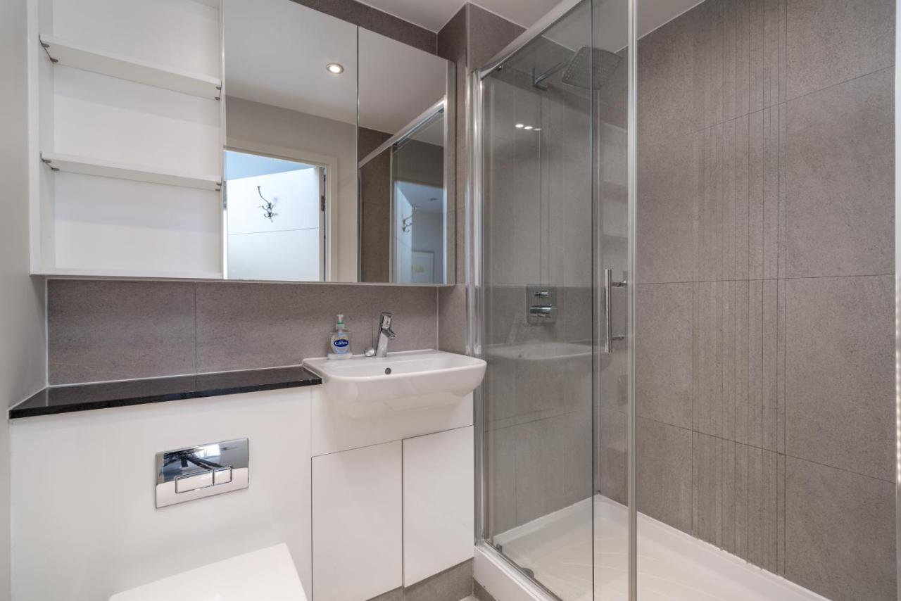 Superb Artist Flat With Free Parking By Portobello Apartment *