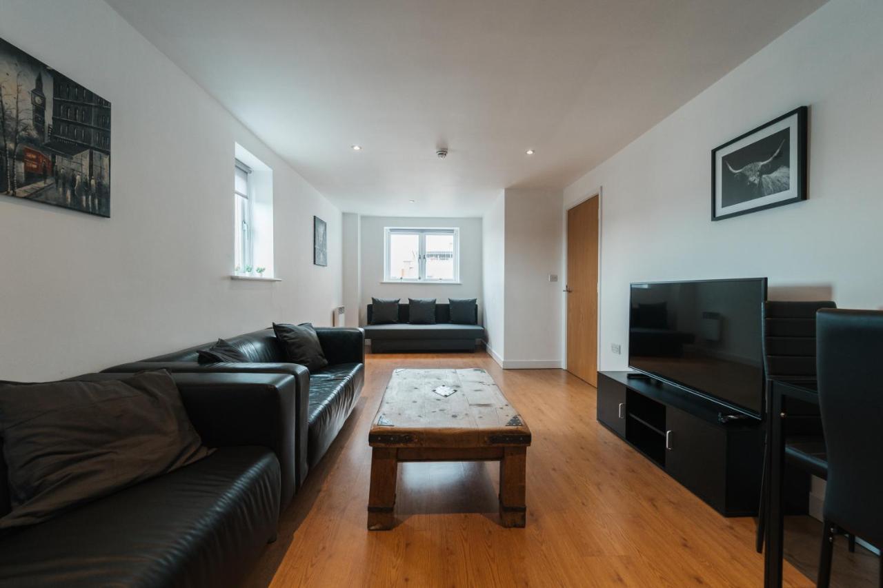 Lovely 2 Bedroom Flat Next To Victoria Park Apartment