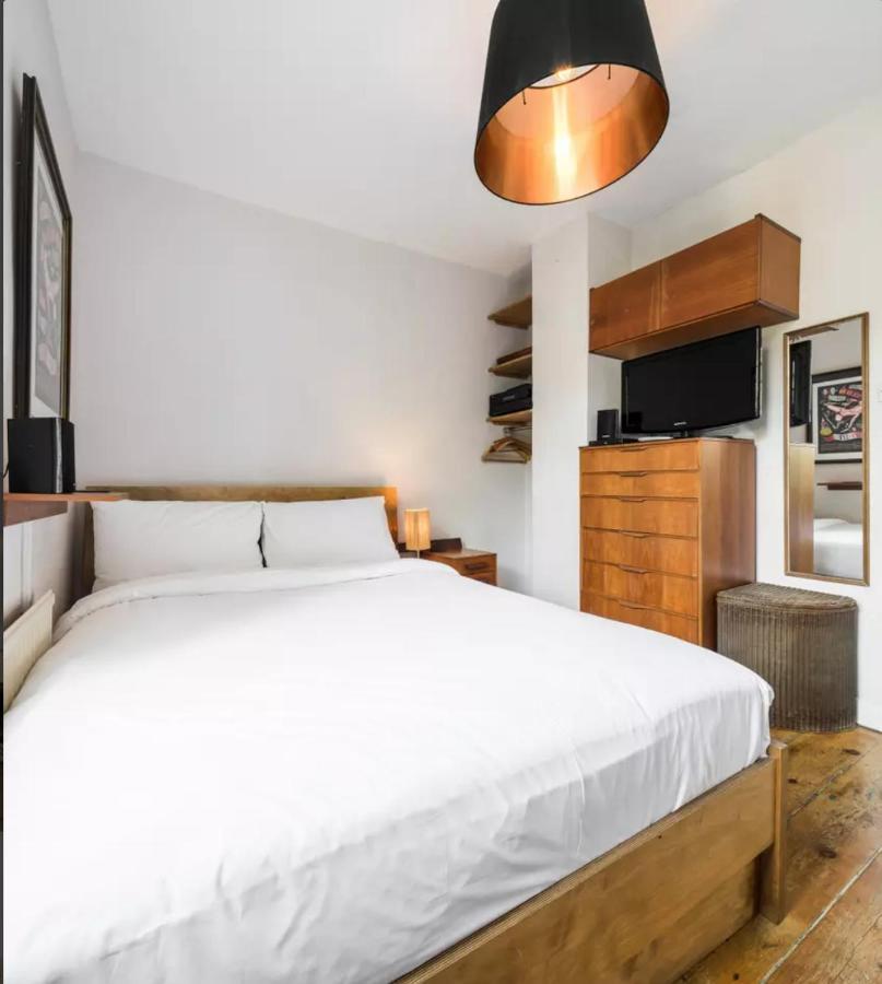 Apartment Traditional Victorian 2 Bed In Cobbled Street + Mod Cons - Full *