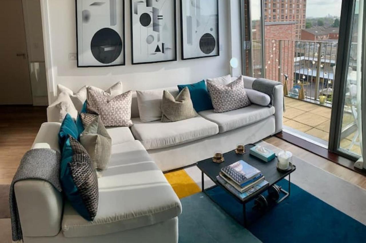 Stylish And Chic 1 Bedroom In Canning Town