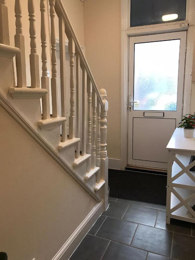 Guest house Willesden London