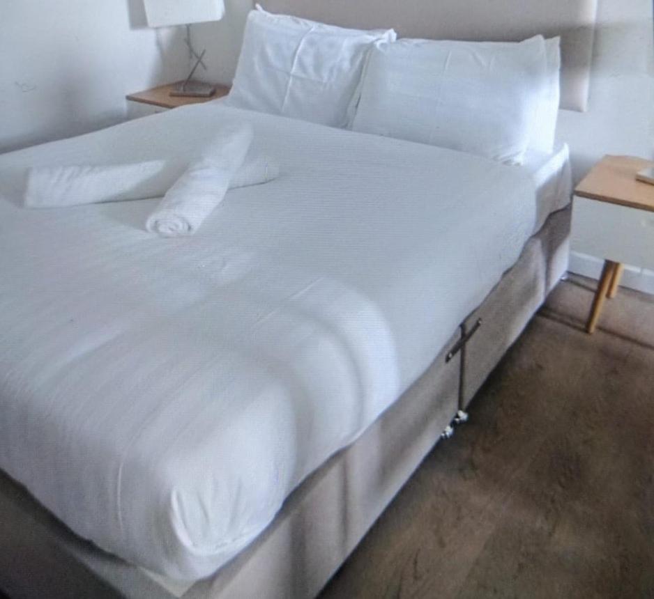 Entire Studio With Kitchenette London