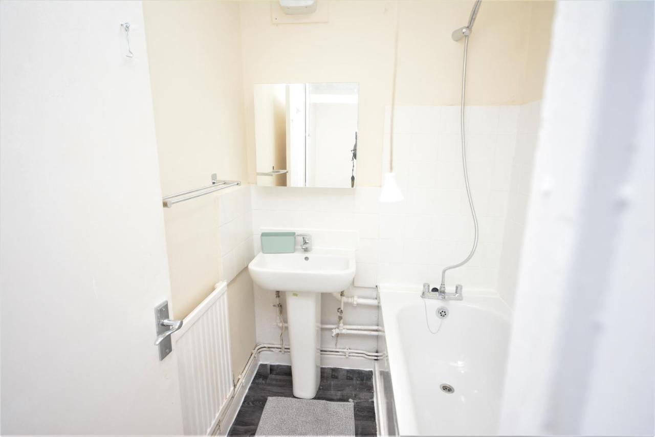 Zone 2 Two Bedroom Maisonette Apartment London