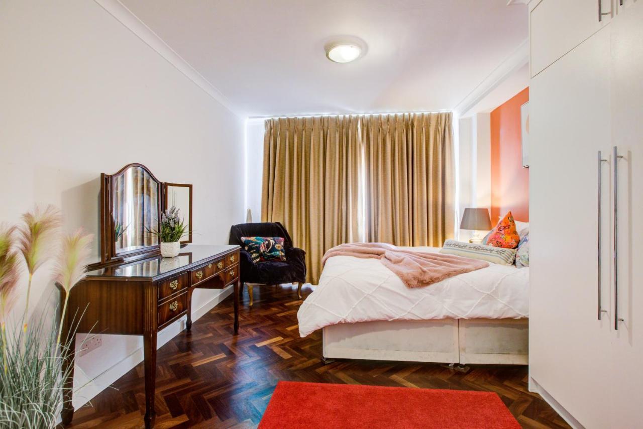 3-bedroom, 3-baths In Super Posh Marylebone, Central London, W1 * Londres