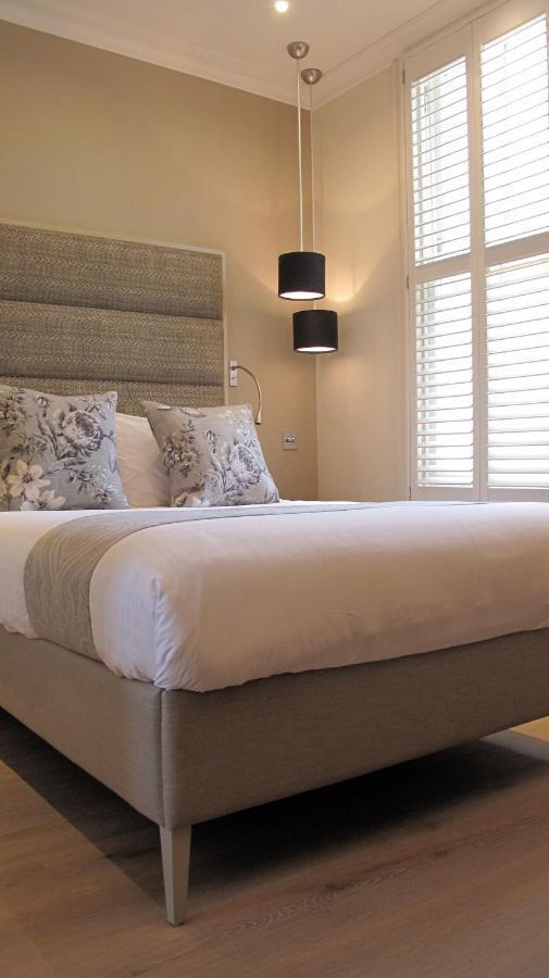 Boutique Barclay House Townhouse - West London, Kensington, Chelsea, Fulham Bed & Breakfast London