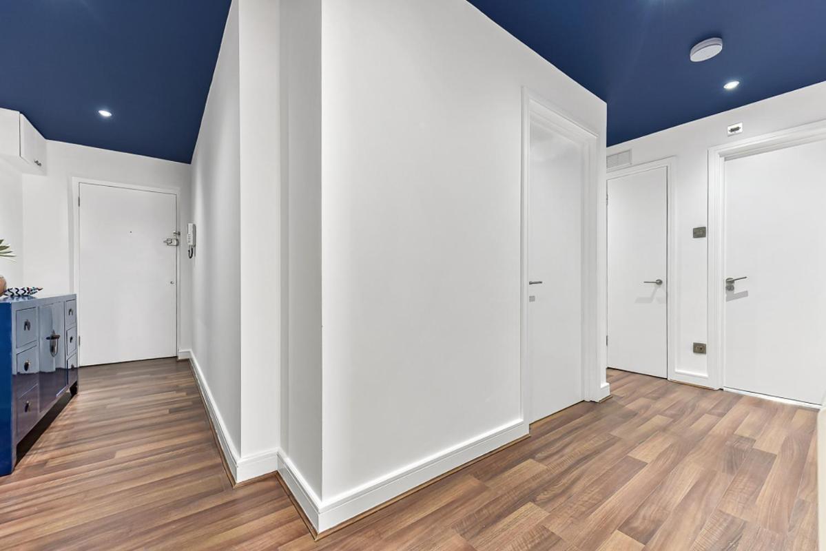 Spacious Cosy 2 Bed Flat, Apartment *