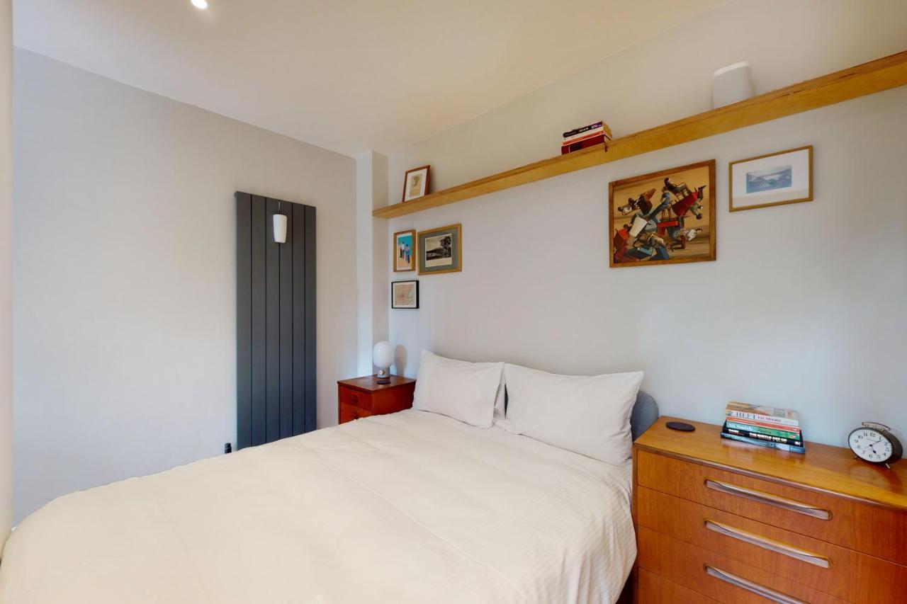 Spacious 1 Bedroom In Kennington Apartamento *