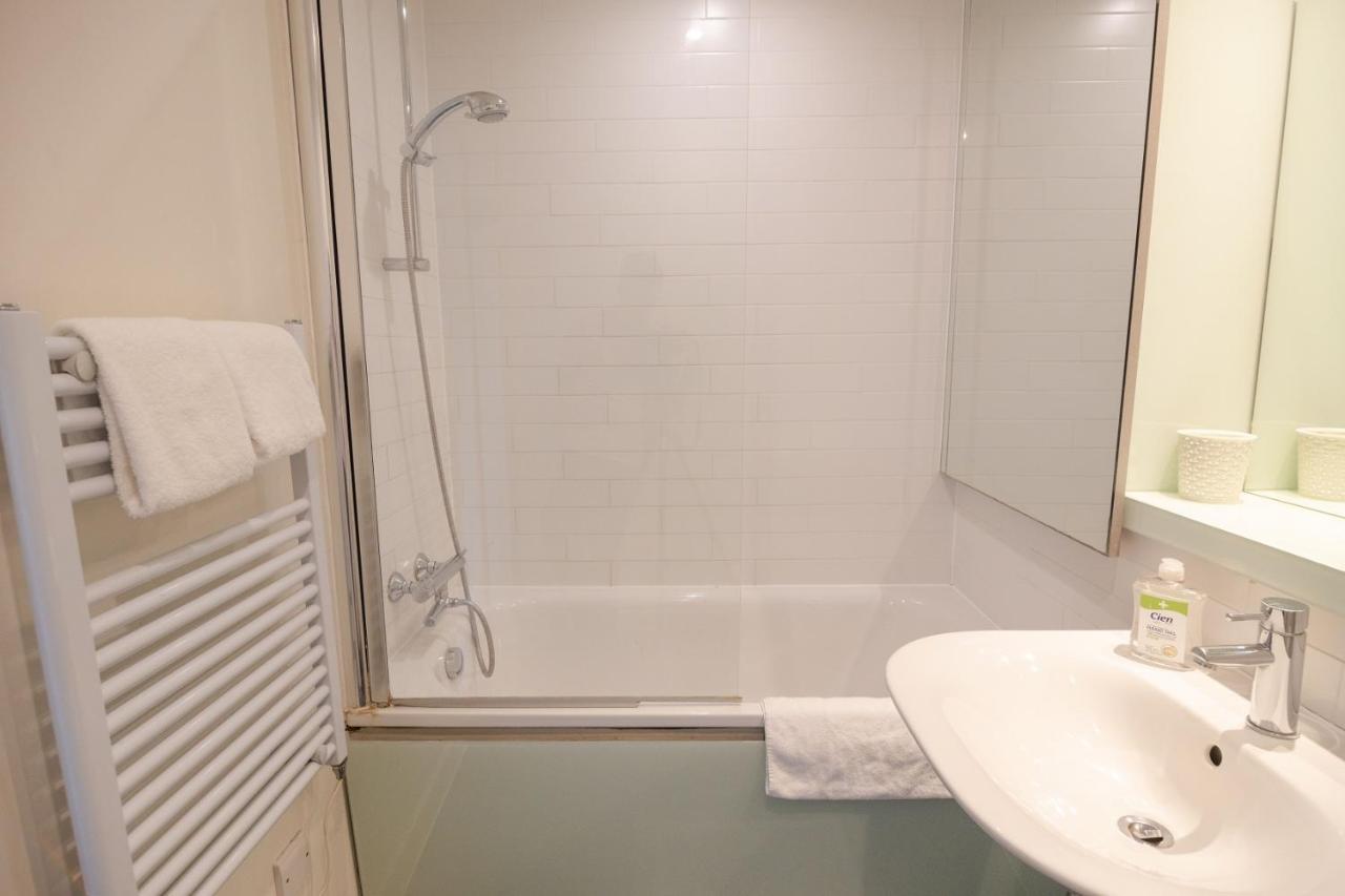The Islington Nest - Bewitching 1bdr Flat With Balcony London