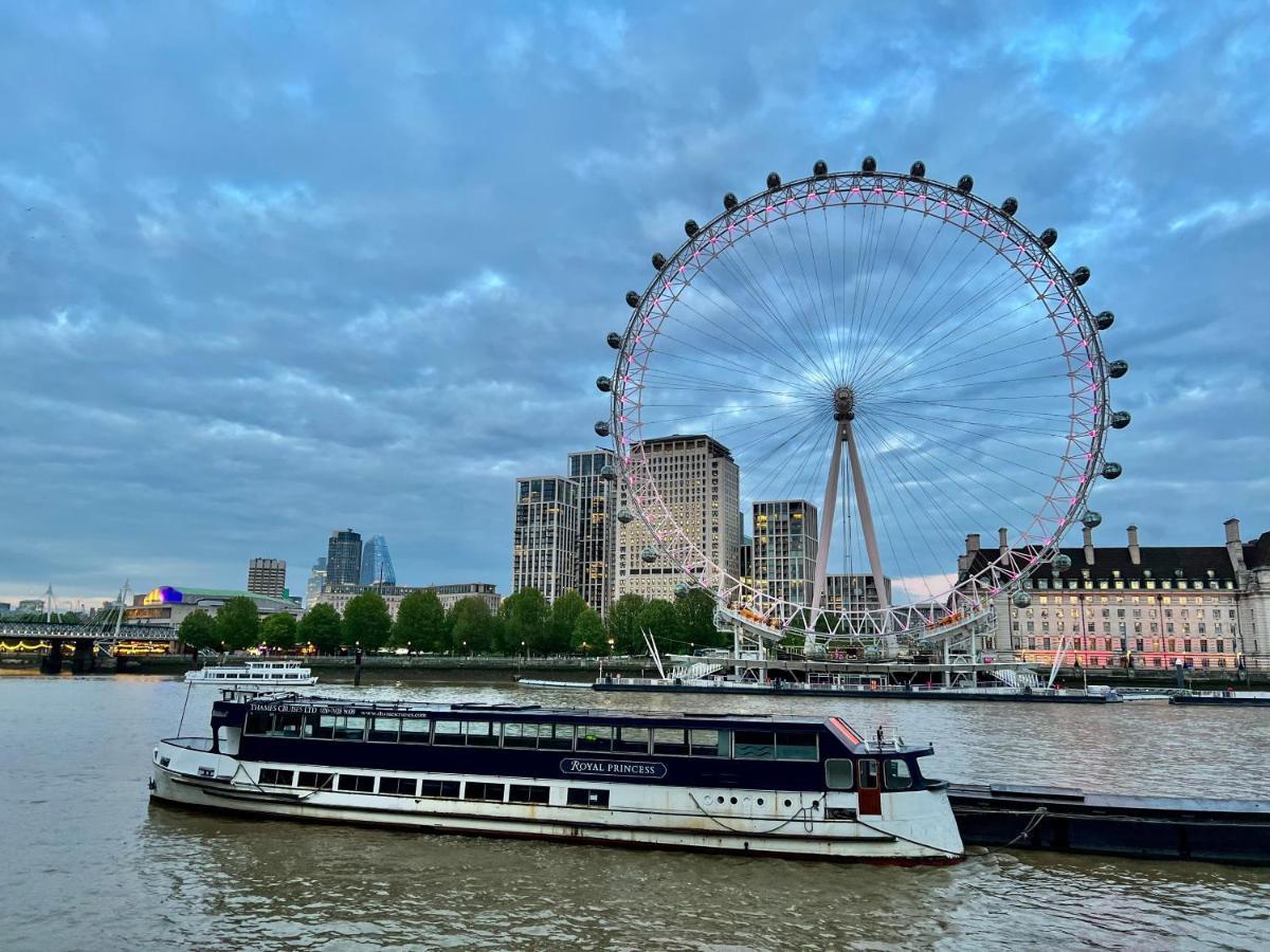 Aparthotel Deluxe Entire Studio Next To Eye & Trafalgar Square *