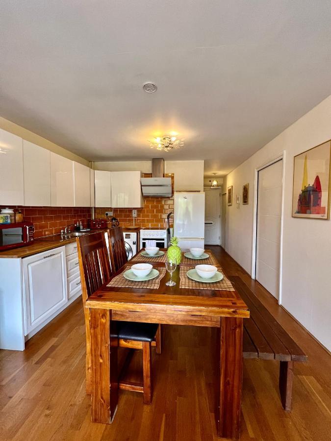 Great 2 Bedrooms 15 Mins From The Centre Apartamento Londres