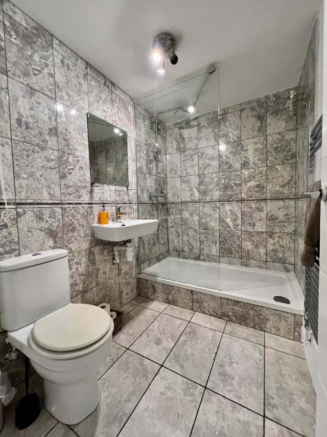 Apartment Great 2 Bedrooms 15 Mins From The Centre