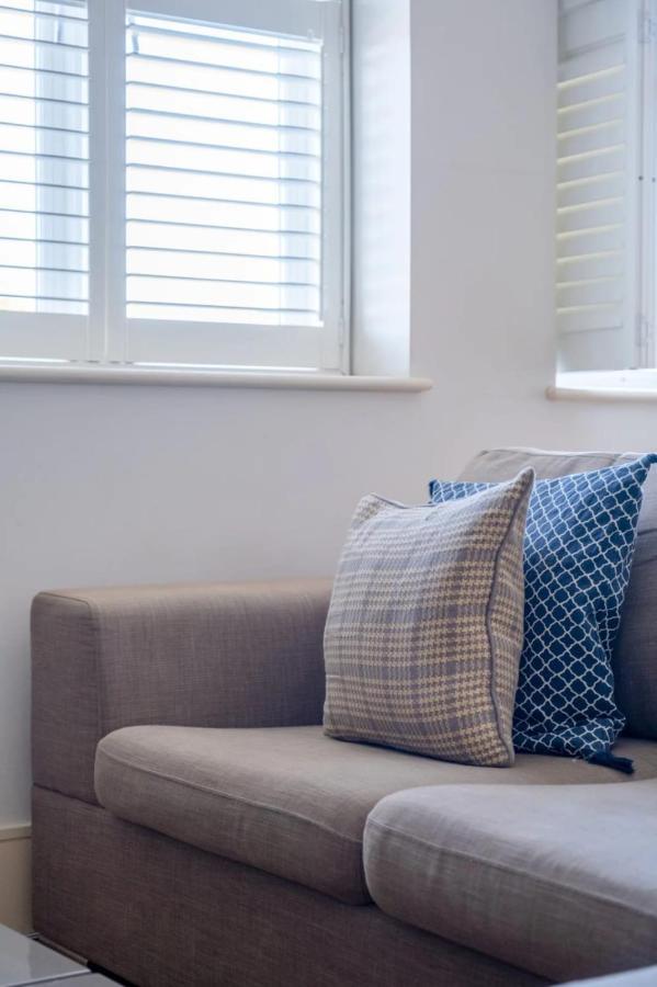 Stylish 1 Bedroom In Affluent Fulham London
