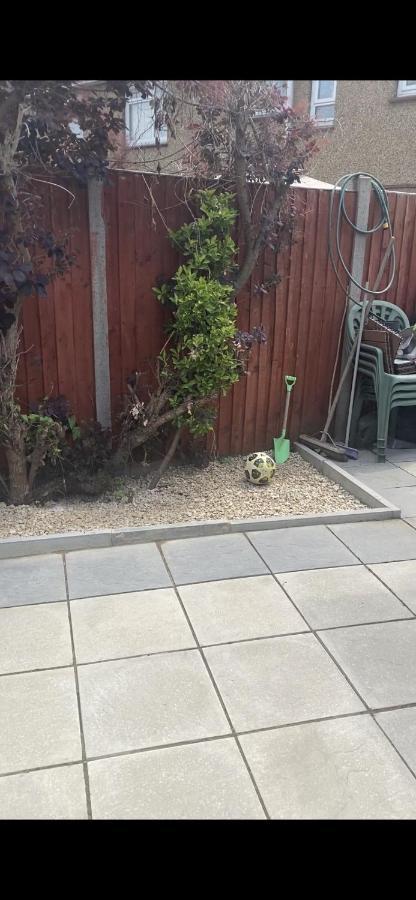 Holiday home Hameway House- Stunning 4 Bedroom House With A Spacious Kitchen *