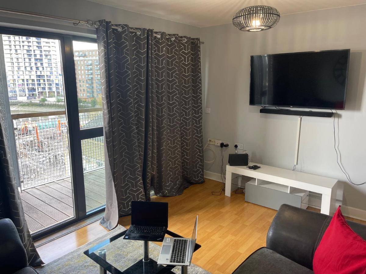 Apartment Remo Near Canary Wharf & 02 Arena London