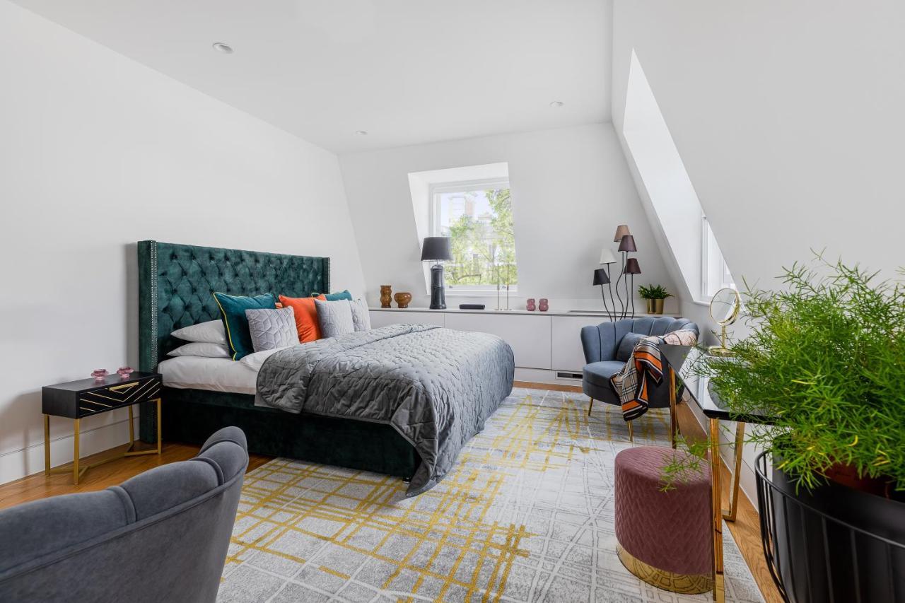 Apartment 1st Class Covent Garden Residences For 1st Class Guests