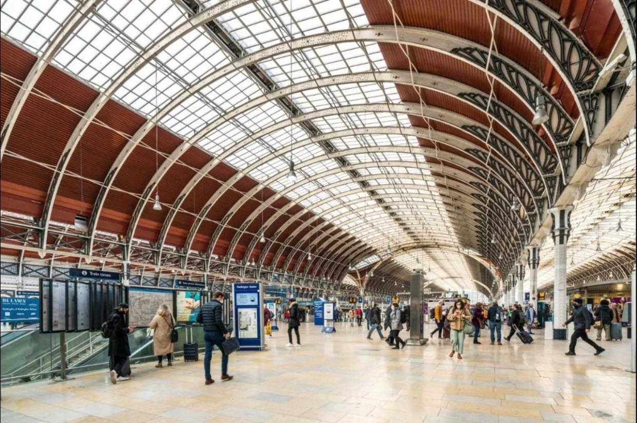 Spacious 2 Bedroom Flat In Paddington London