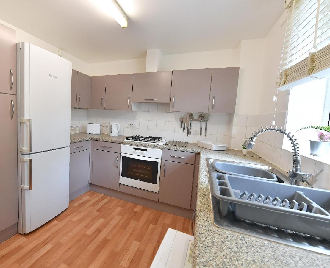 Clapham Junction - 2 Bedroom Acomodação com café da manhã  *